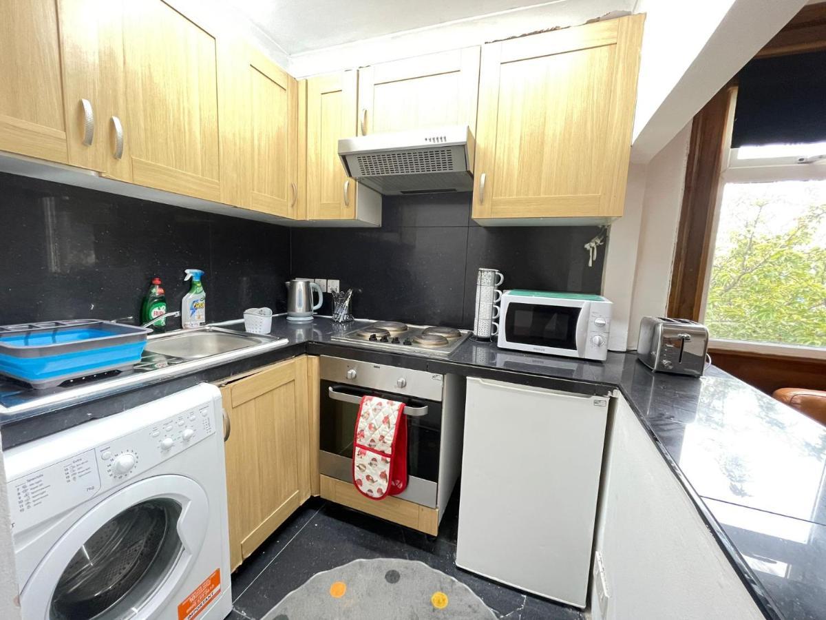 Private Double Room In Stratford London Exterior photo